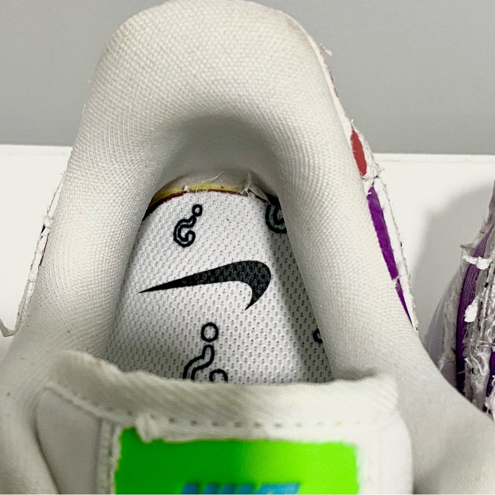 Women’s Air Force 1 ‘07 LX Low Tear Away Nike White/Multi Color Size 7 Unisex - Picture 14 of 16